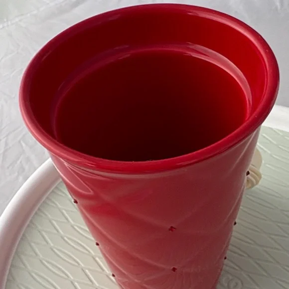Starbucks RED QUILTED Valentine Swarovski Crystal Ceramic Travel Cup 10 Oz 2016